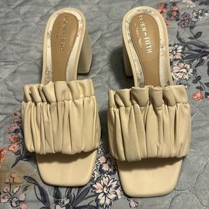 Antonio Melani nude wedge heel